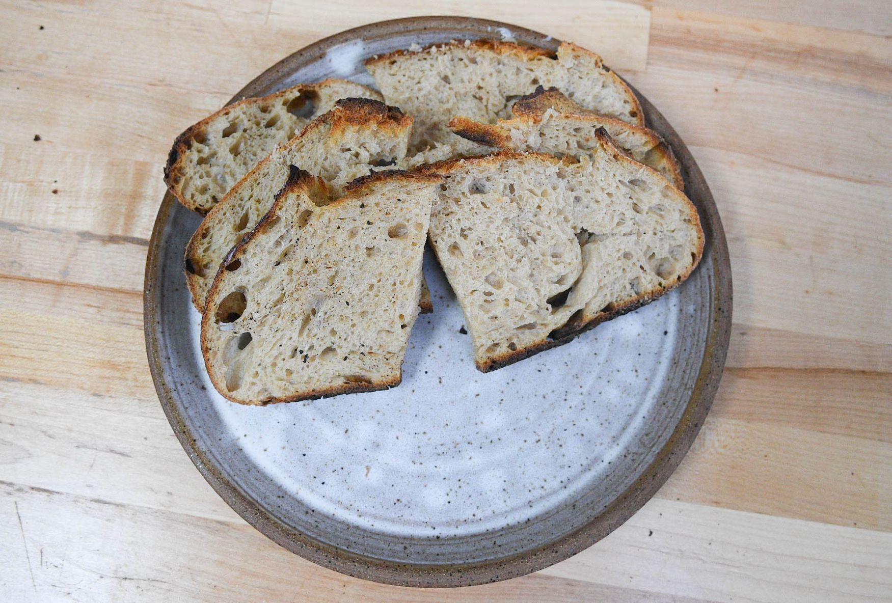 070221-qc-nws-bakery-009